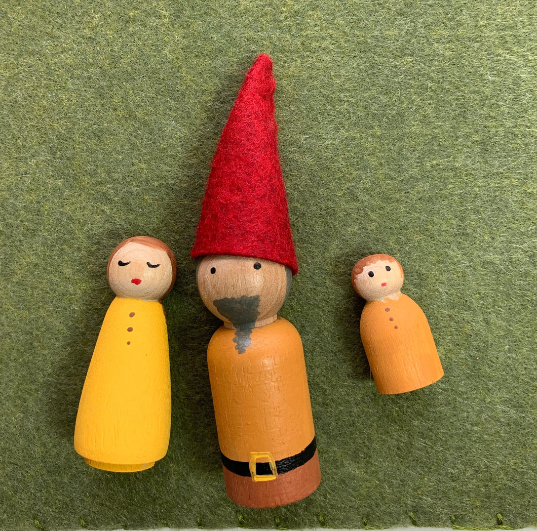 Gnome Family Peg Dolls Set of 3